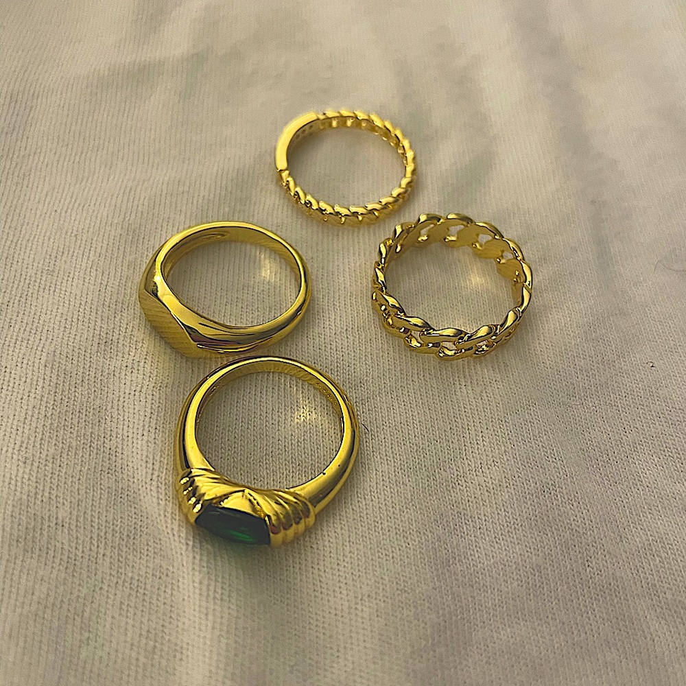 Rings - Picture 2 of 3
